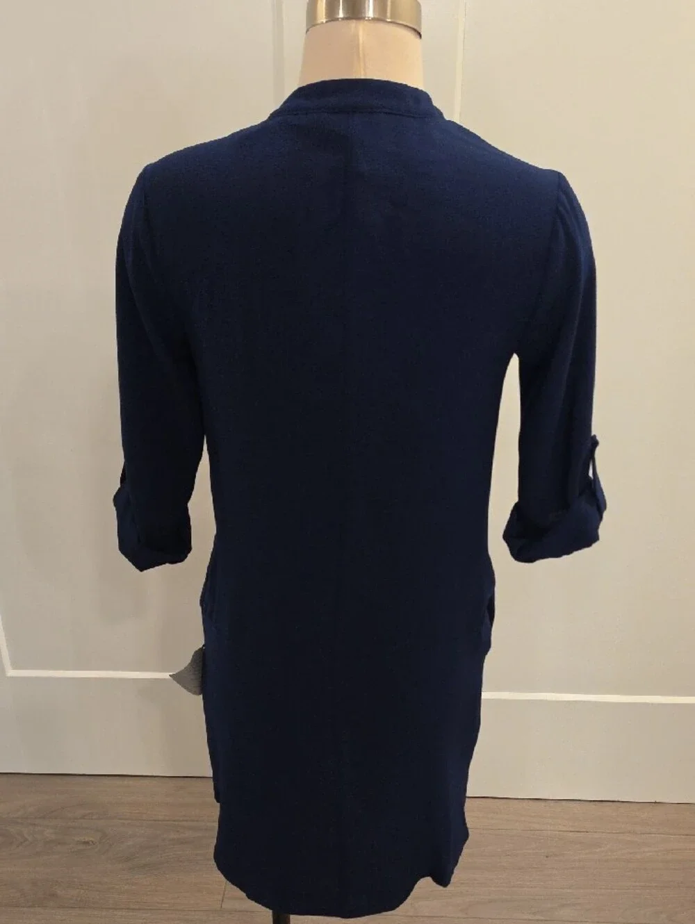 Lush women’s Navy V-Neck Shift Mini Dress size XS new with tags